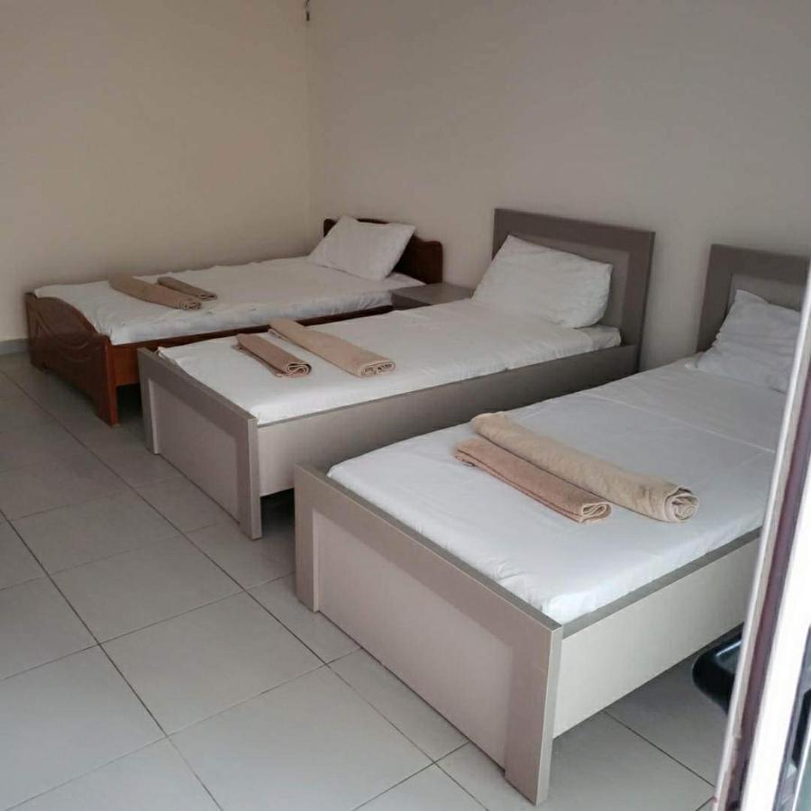 Riviera Rooms Sarande Exterior photo
