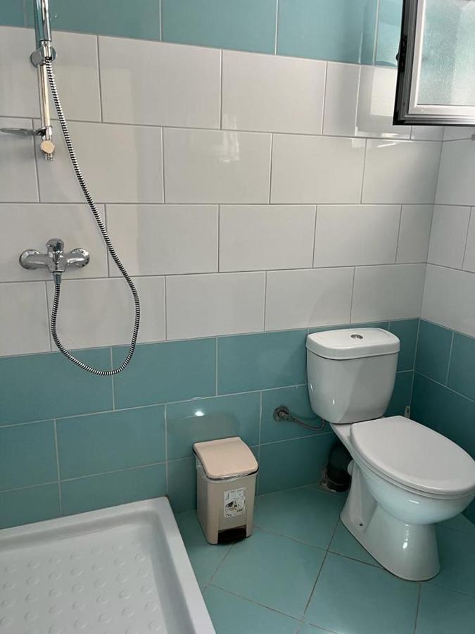 Riviera Rooms Sarande Exterior photo