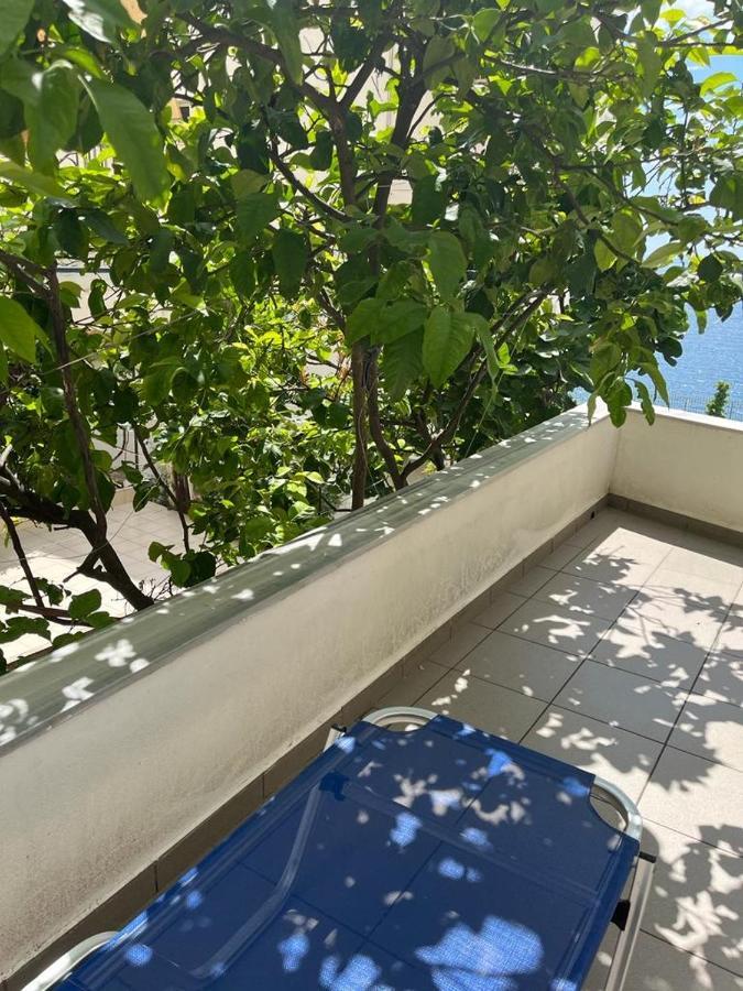Riviera Rooms Sarande Exterior photo